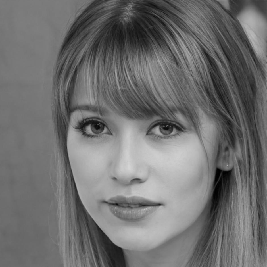 Portrait de Céleste Morvan, consultante en gestion